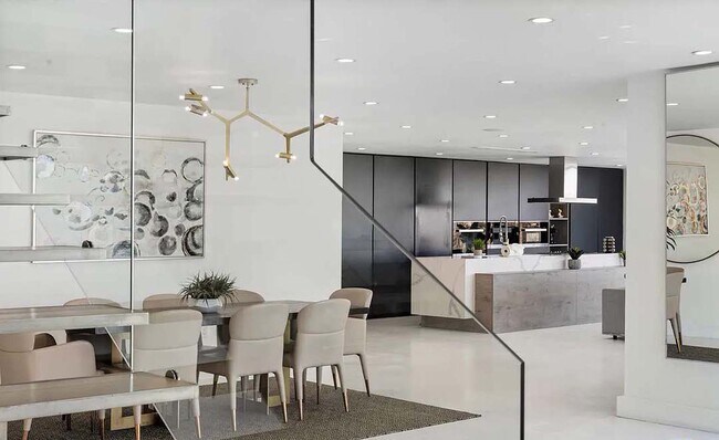 Building Photo - 2110 Hercules Dr