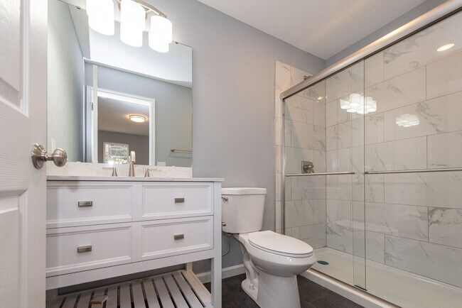 Building Photo - College Hill- New Construction! Stunning 3...