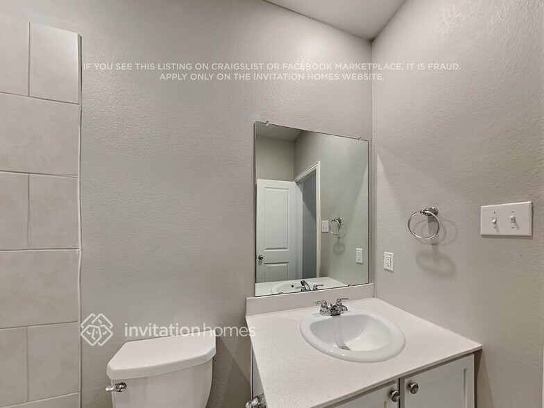 Building Photo - 1224 Sequoia Ln