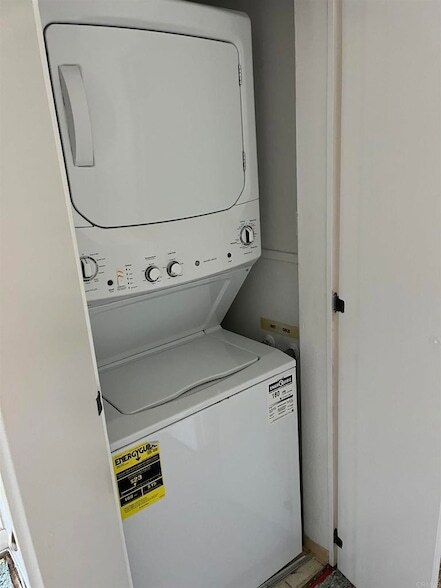 Building Photo - 3842 Basilone St