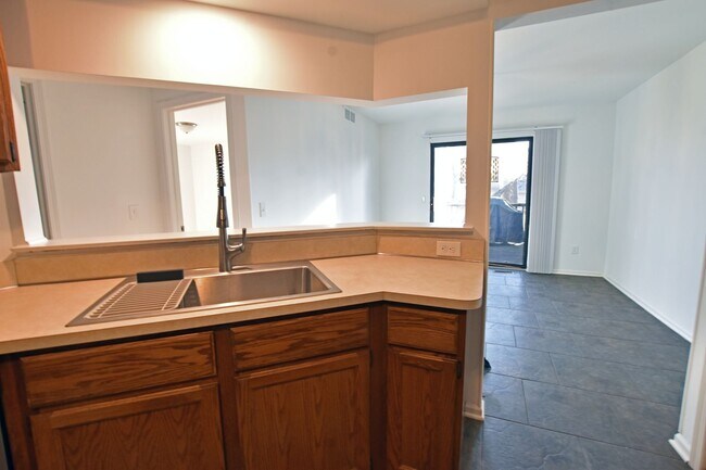 Building Photo - Shelby Township-2 Bedroom Duplex with Basement, Deck & Attached Garage