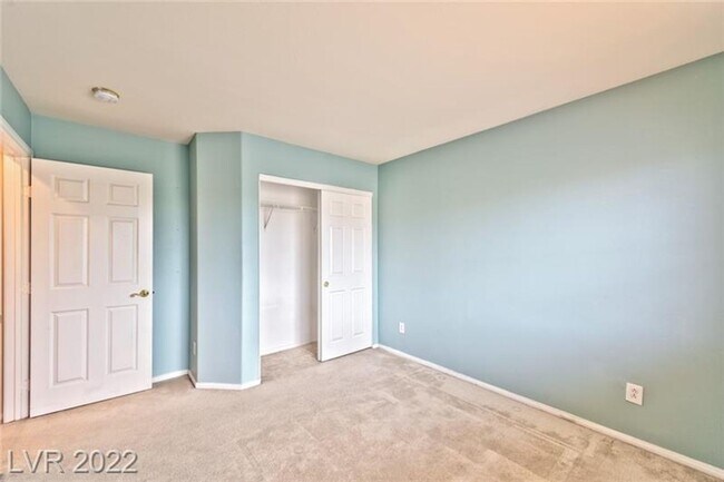 Building Photo - 3BD/2.5BA | Open-Concept Living in Gated Cottages at Southern Hills
