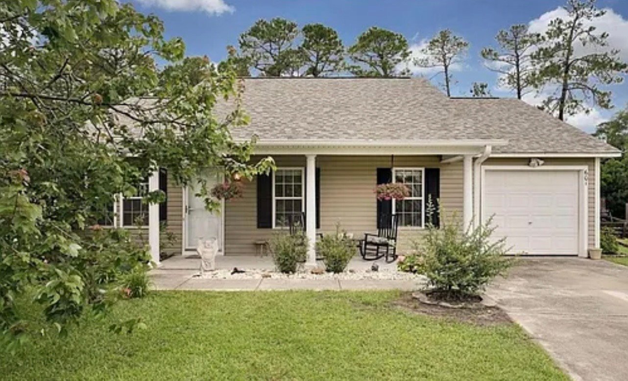 Building Photo - 601 Tisbury Ln