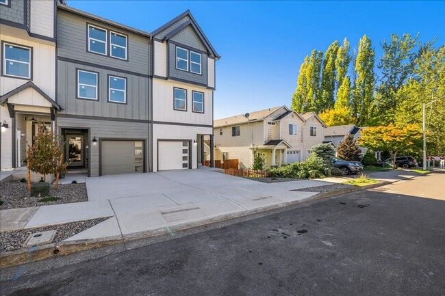 Building Photo - Introducing SE 18th Street Townhomes — Six...