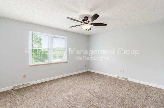 Building Photo - 5951 Als Ct