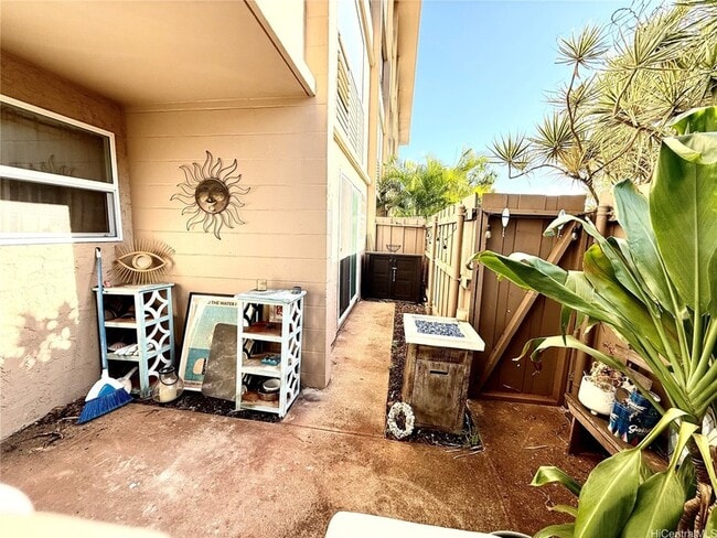 Building Photo - 68-90 Au Street Unit 103