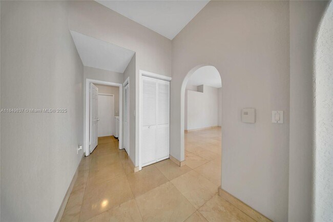 Building Photo - 10530 NW 52nd Terrace