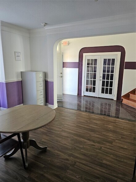 Building Photo - 1211 Lark Ln