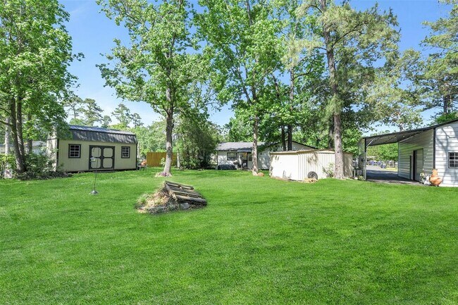 Building Photo - 27011 Azalea Ct