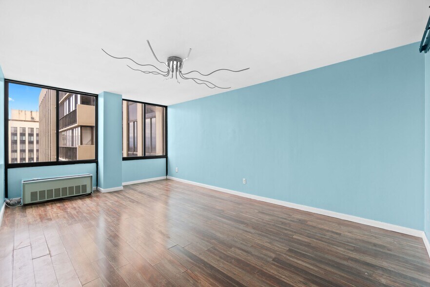 Building Photo - 200 Winston Dr