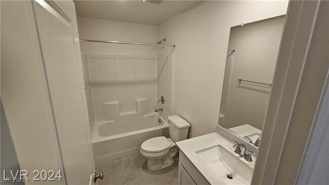 Building Photo - 3415 Costa Caparica Ln