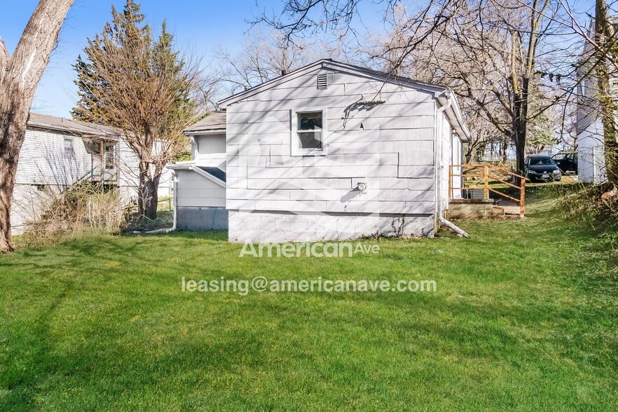 Building Photo - 4523 Curtis Ave