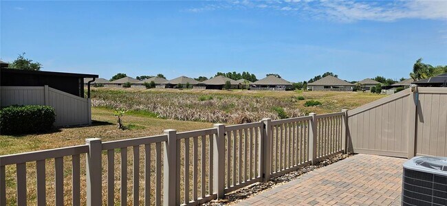 Building Photo - 13475 Crest Lake Dr