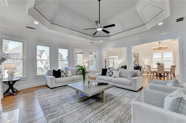 Building Photo - 8330 Royal Melbourne Way