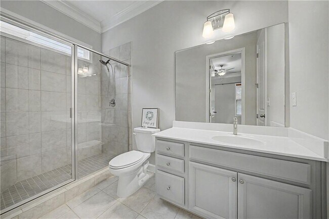 Building Photo - 165 Mansfield Dr