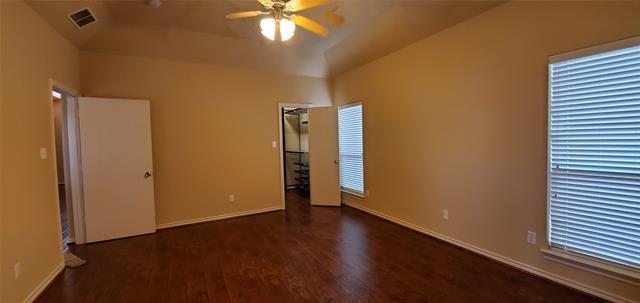 Building Photo - 300 Sunrise Ln