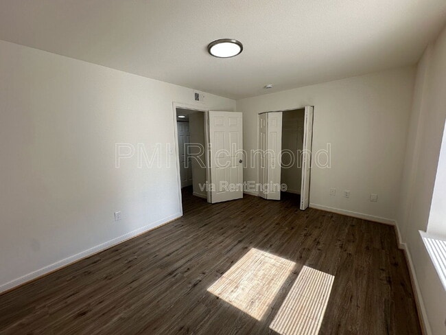 Building Photo - 3517 Briel St