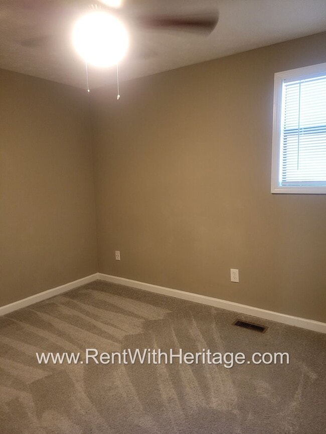 Building Photo - WOW!!! GORGEOUS RANCH WITH MANY UPGRADES /...