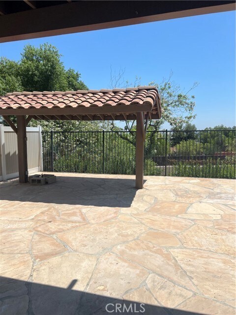 Building Photo - 12080 Scenic View Terrace