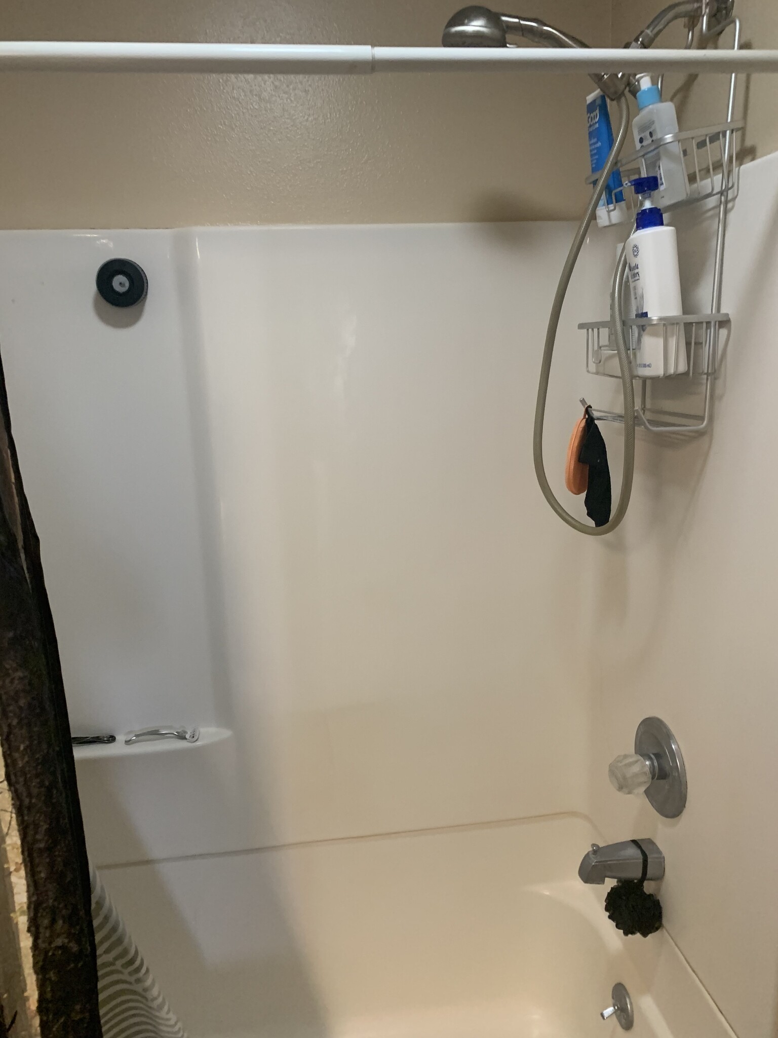 Shower - 957 Boston Way