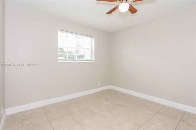 Building Photo - 6331 Southgate Blvd