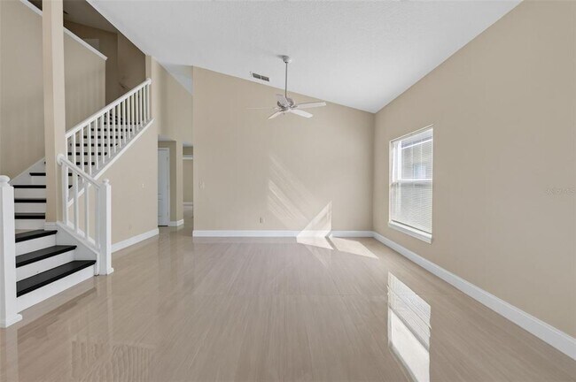 Building Photo - 1851 Great Falls Way
