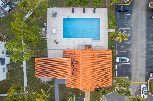 Building Photo - 18845 NW 62nd Ave