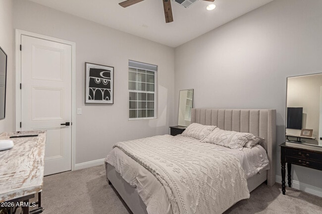 Building Photo - 267 W Amherst St