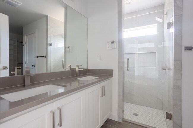 Building Photo - 9910 Caddo Lp