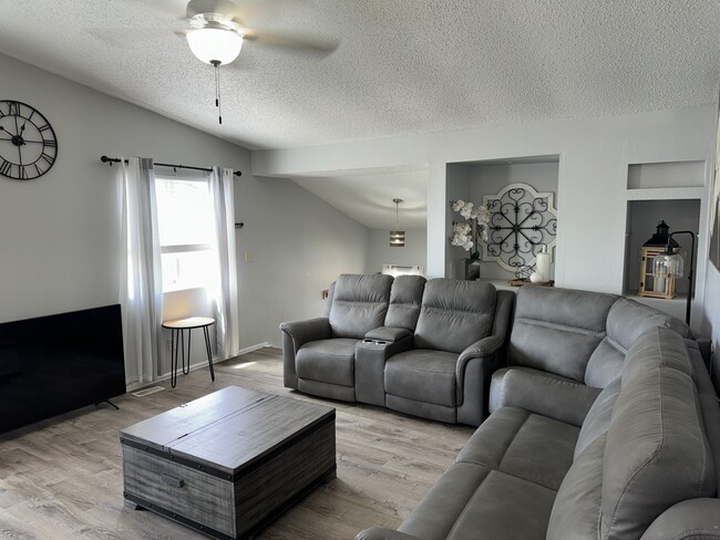 Building Photo - 4666 Witches Hollow Ln