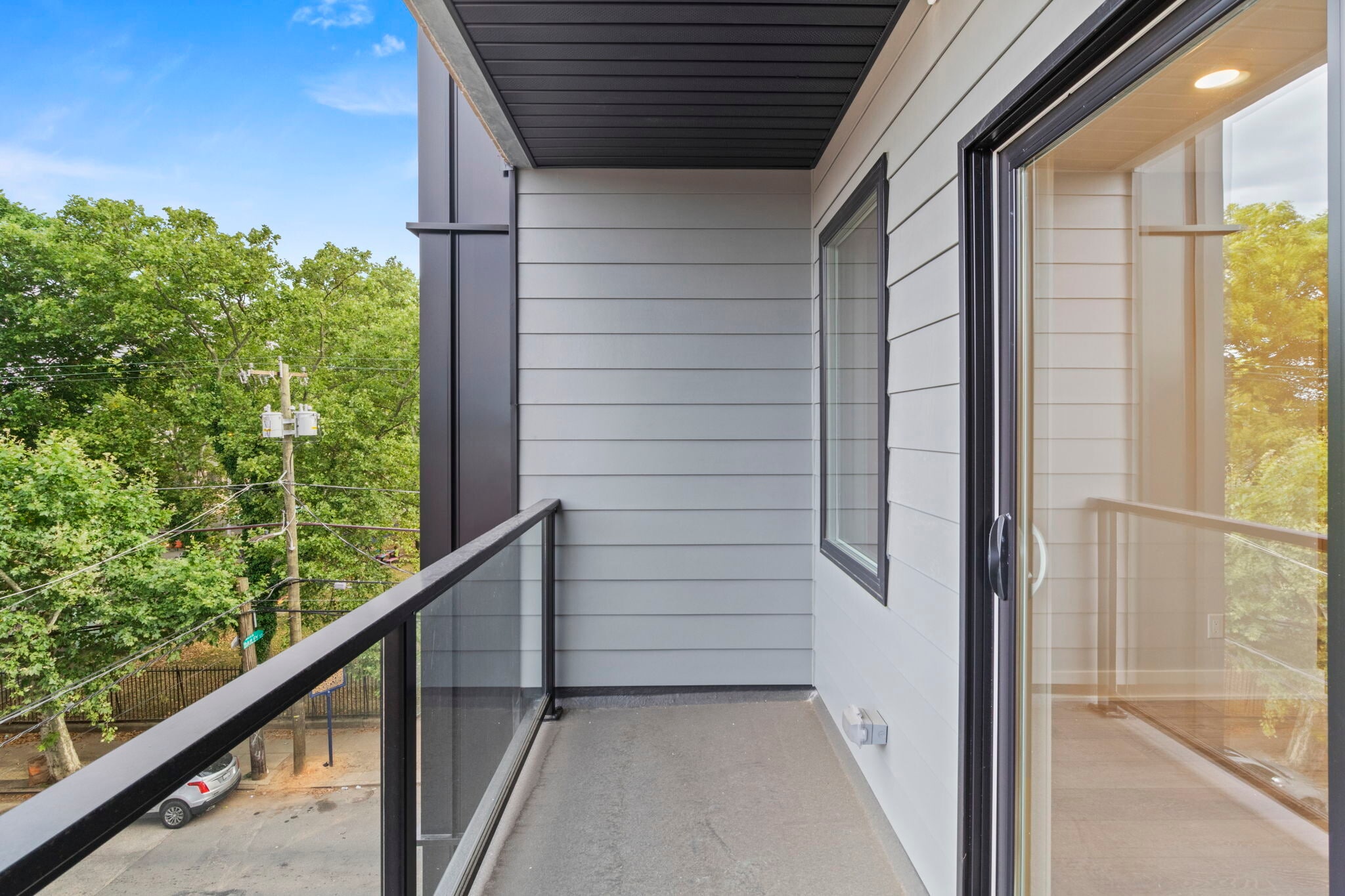 Building Photo - 2625 W Jefferson St