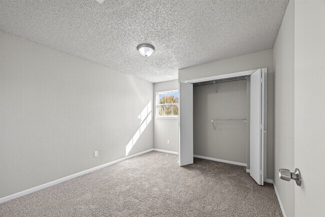 Building Photo - 11406 Caesar Dr