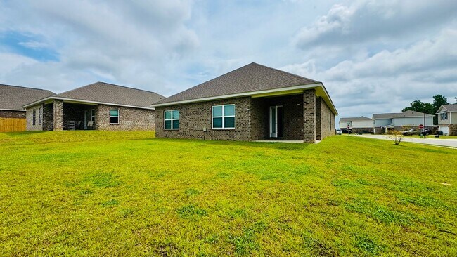 Building Photo - 15593 Arran Wy