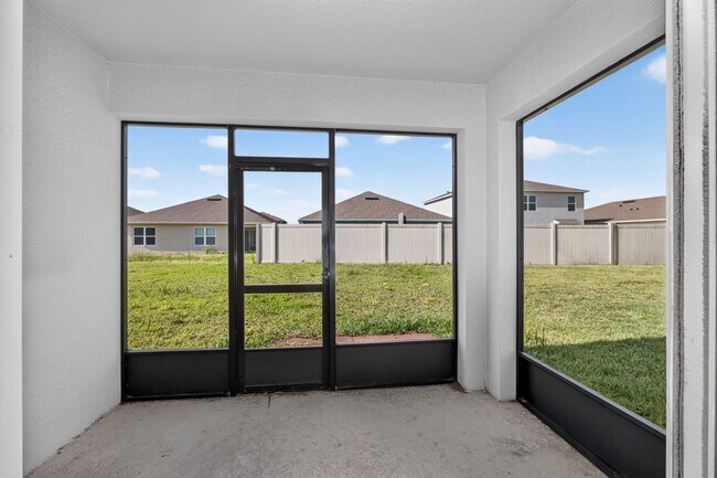 Building Photo - 537 Talisi Lp