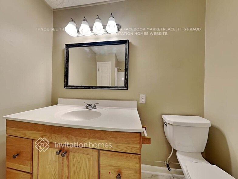 Building Photo - 26740 Magnolia Blvd