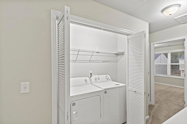 Building Photo - 50% off the first months rent if a lease is signed by 1/15