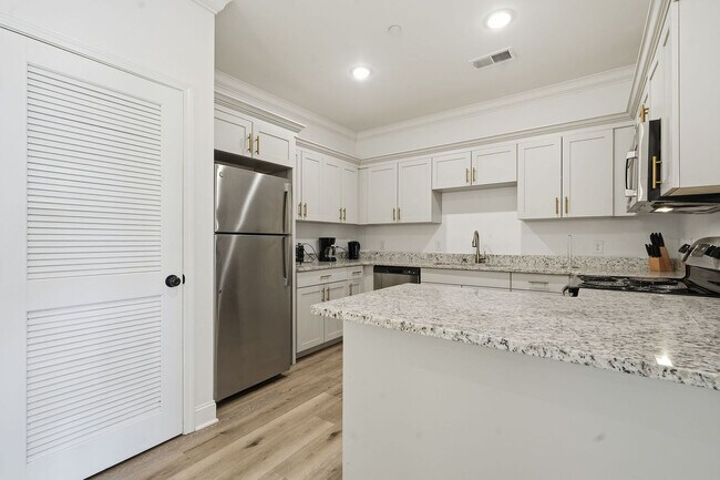 Building Photo - 29789 Hardiman Rd