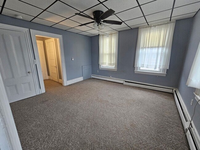 Building Photo - 549 Westford St