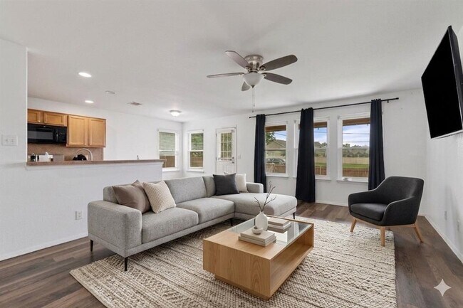 Building Photo - 1121 Sweet Gum Dr