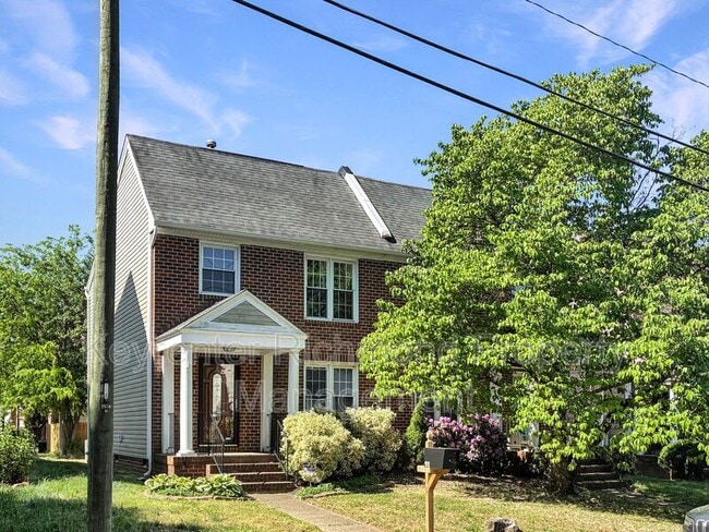 Building Photo - 1513 Jacquelin St