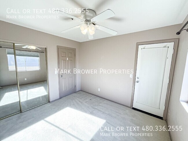 Building Photo - 9276 E Sutton Dr