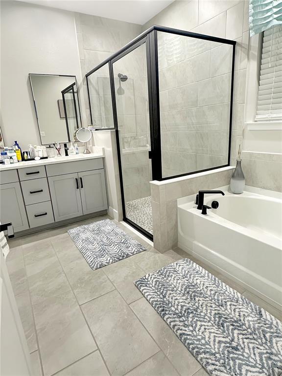 Building Photo - 11965 Bohemian Pl