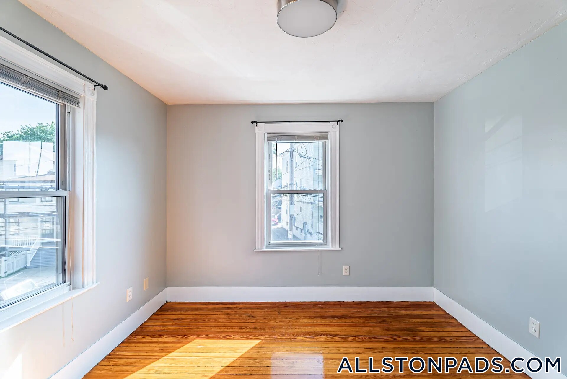 Building Photo - 6 Haskell St