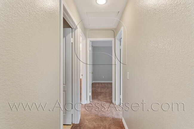 Building Photo - Spacious 3 Bed + Loft-Style Living in Lake Elsinore w/ Private Yard