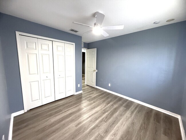 Building Photo - FIRST MONTH'S RENT FREE! STUNNING 4/2/2 IN NW CAPE!