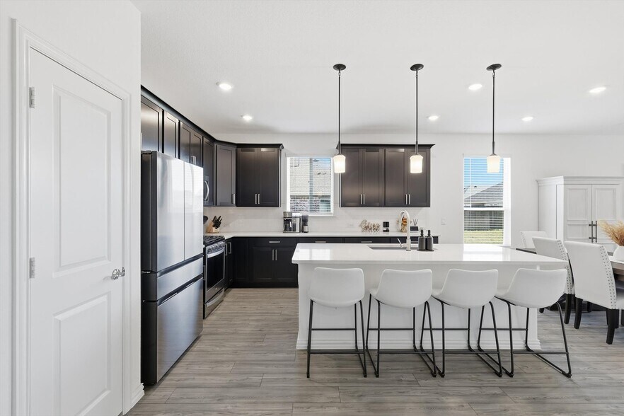 Building Photo - 1008 Elijah Dr