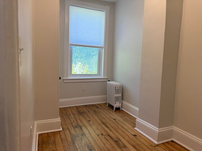 Building Photo - 60 Astor Pl