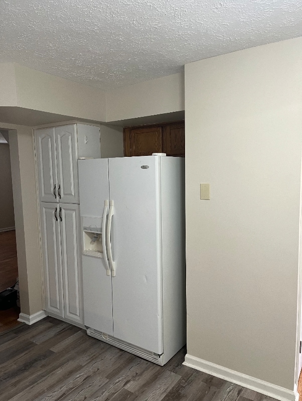 Building Photo - 285 Rosemont Garden