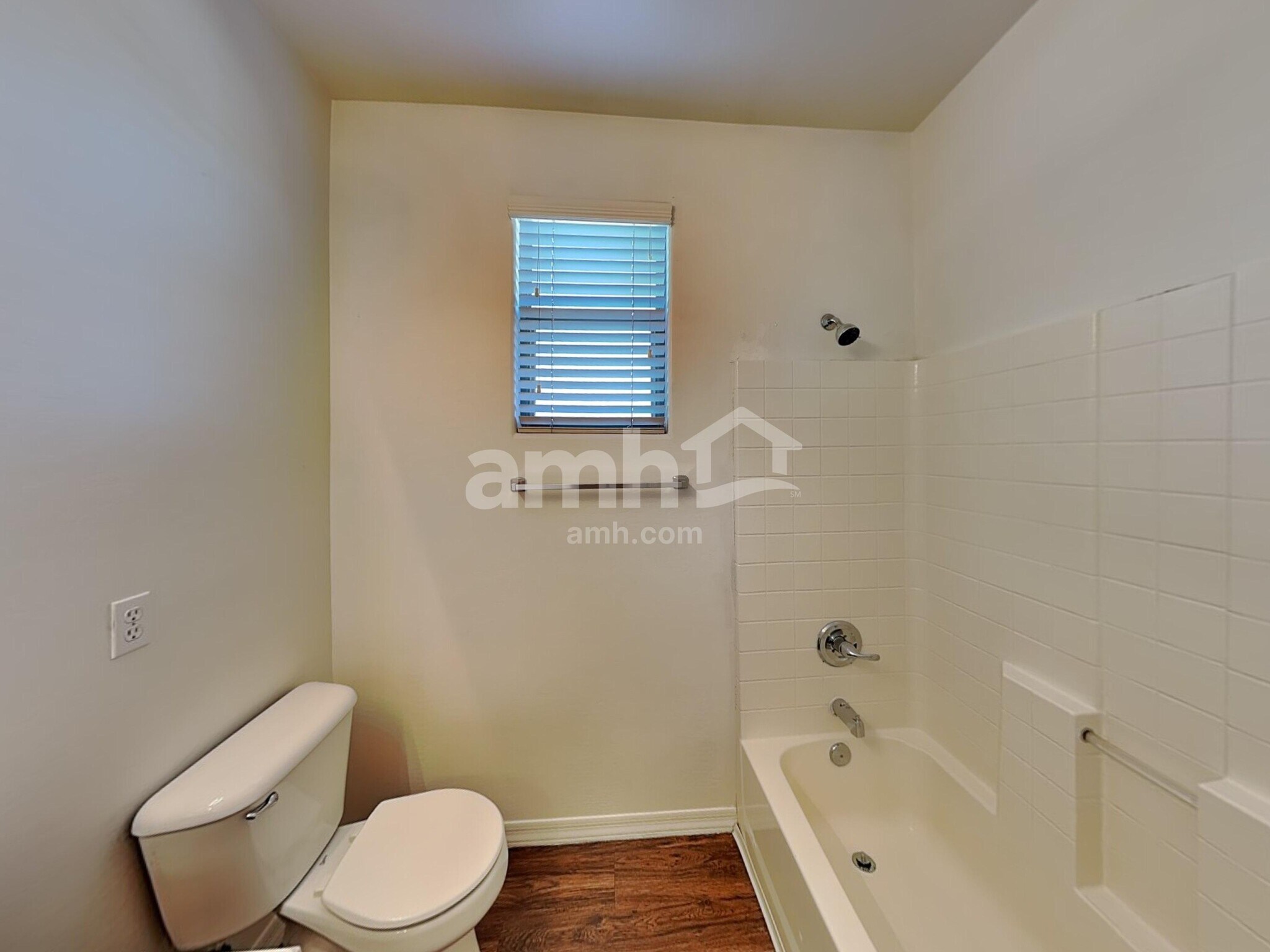 Building Photo - 9360 W Payson Rd