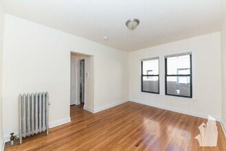 Building Photo - 1 bedroom in Chicago IL 60647